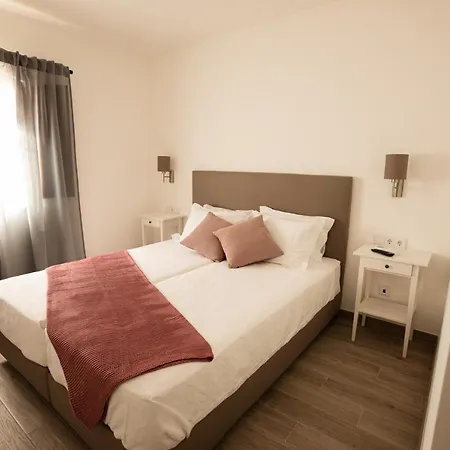 Porto D'abrigo - Local 3*